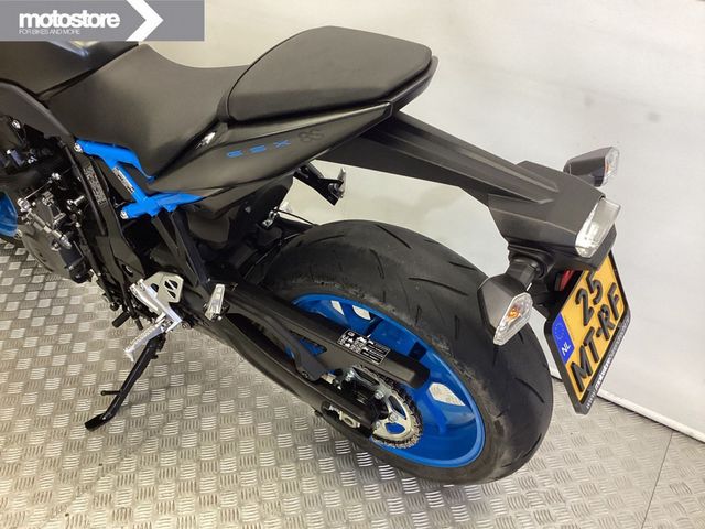 suzuki - gsx-8s