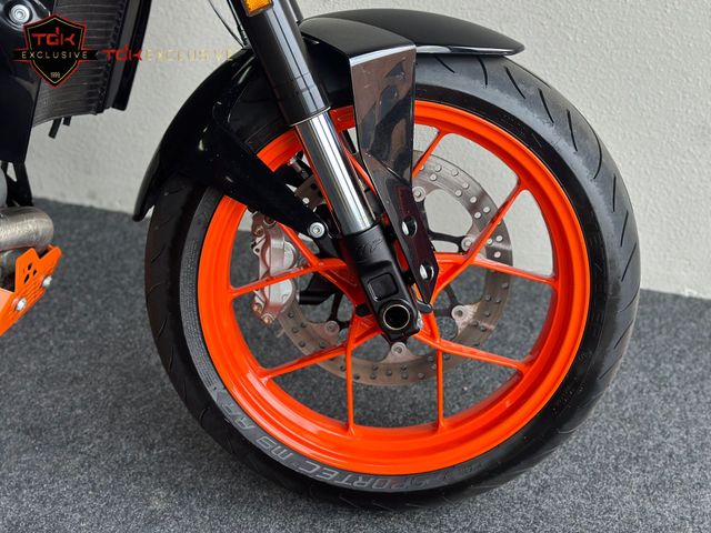 ktm - 690-duke-abs