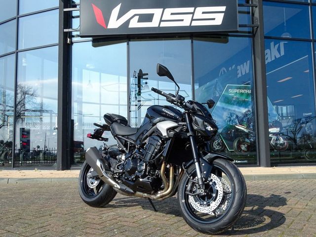 kawasaki - z900