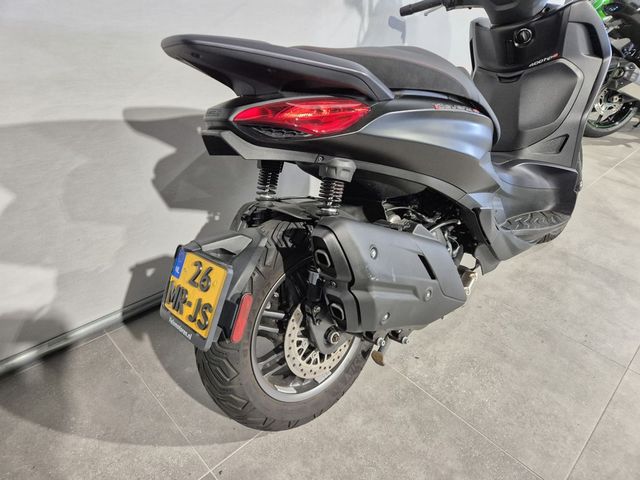 piaggio - beverly-400-s