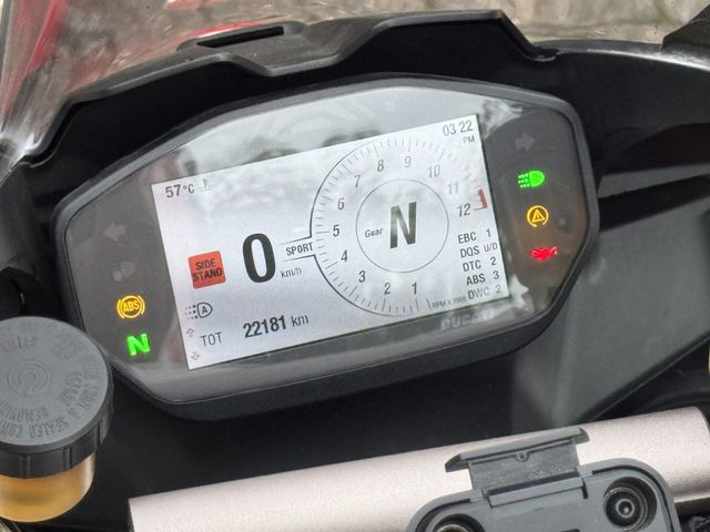 ducati - panigale-v2