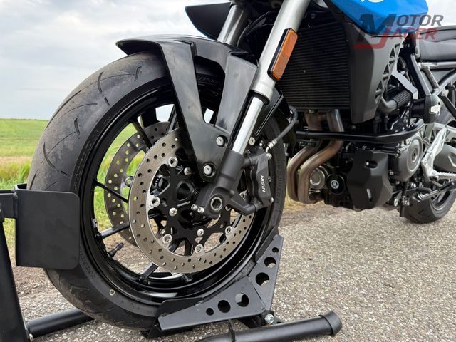 suzuki - gsx-8s