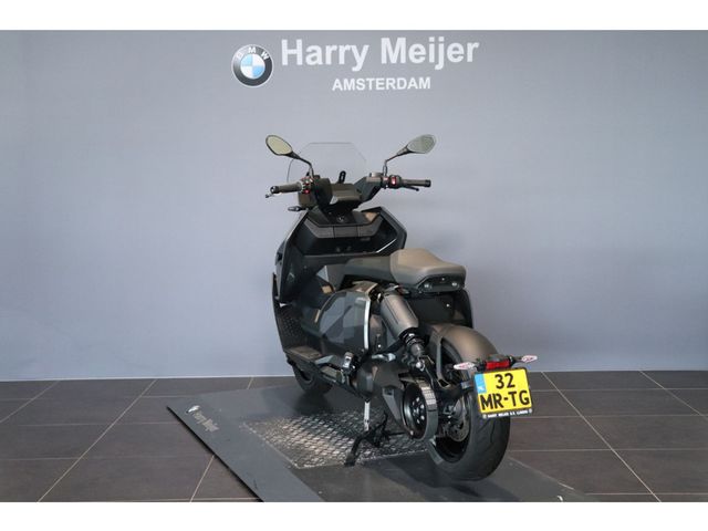 bmw - ce-04