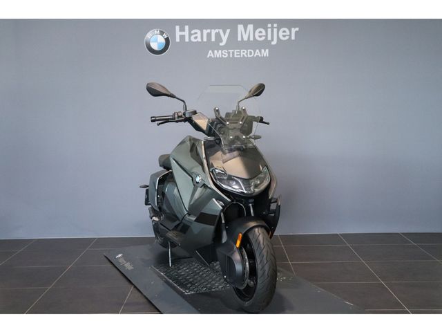 bmw - ce-04