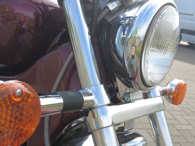 suzuki - vs-700-intruder