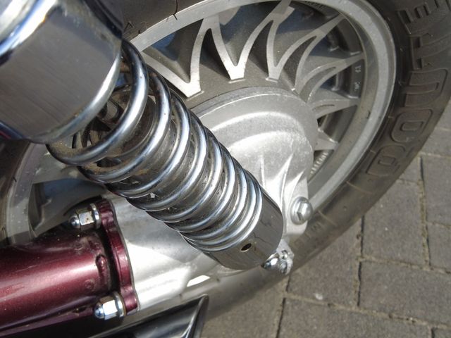 suzuki - vs-700-intruder