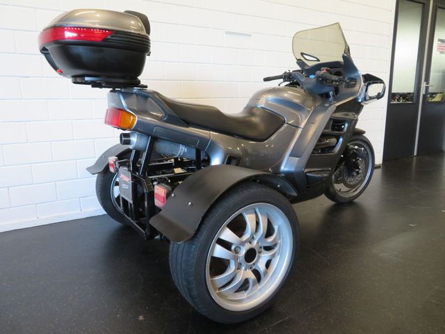 honda - st-1100-pan-european