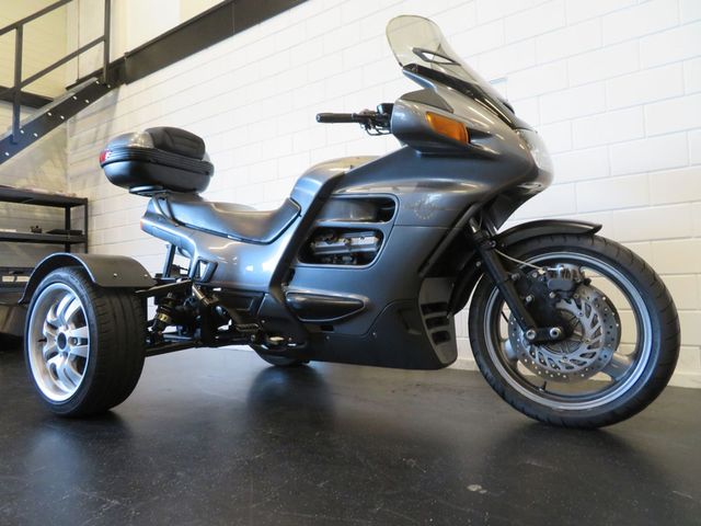 honda - st-1100-pan-european