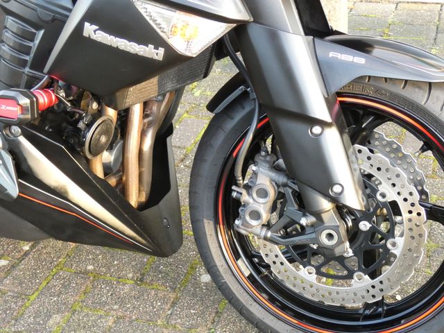kawasaki - z1000-abs