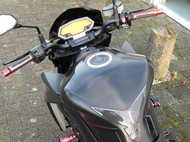 kawasaki - z1000-abs