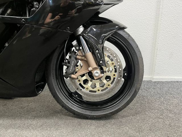 honda - cbr-1000-rr-fireblade