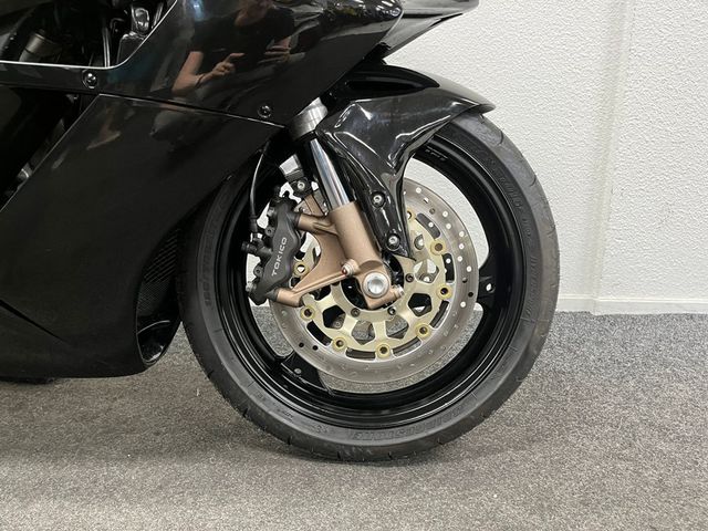 honda - cbr-1000-rr-fireblade