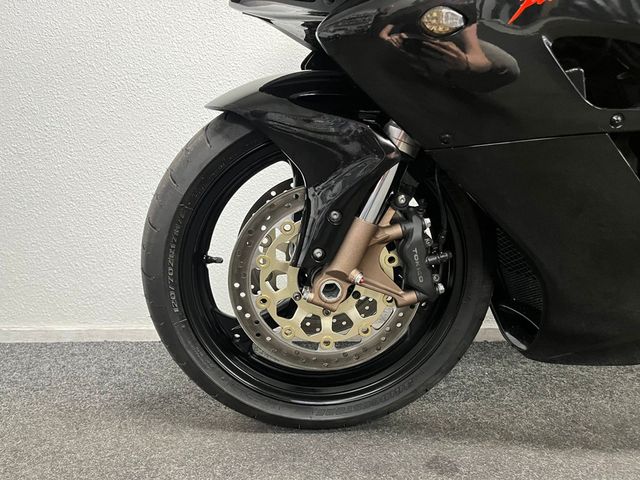 honda - cbr-1000-rr-fireblade