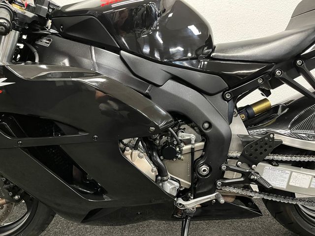 honda - cbr-1000-rr-fireblade