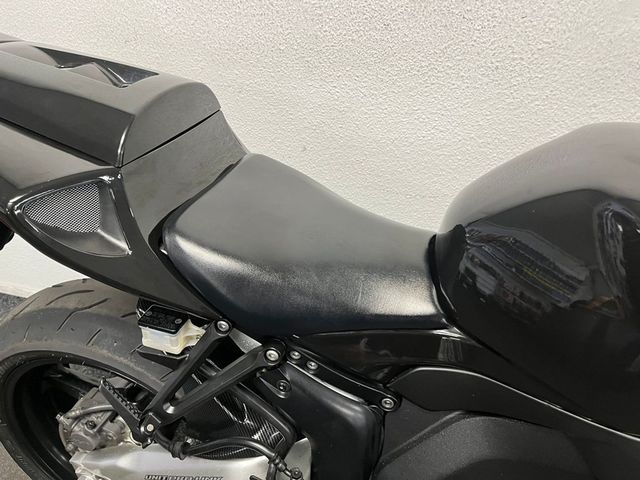 honda - cbr-1000-rr-fireblade