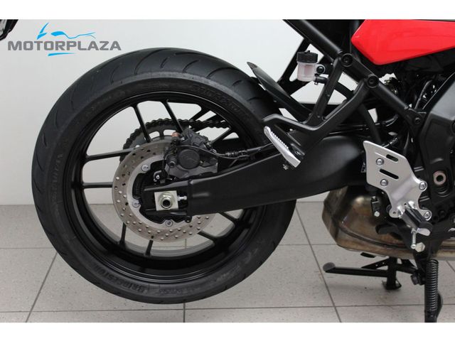 yamaha - tracer-9