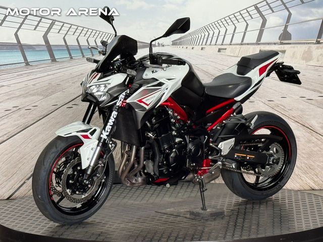 kawasaki - z900