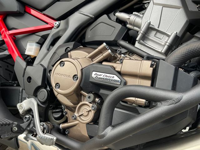 honda - crf-1100-l-africa-twin-dct