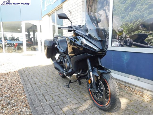 honda - nt-1100