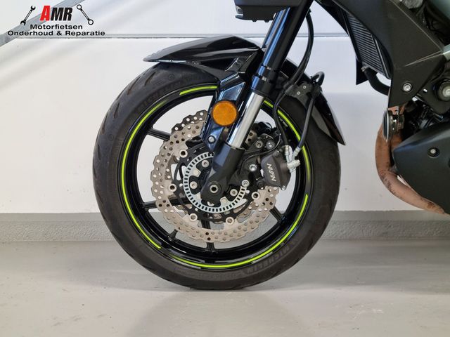 kawasaki - versys-650-grand-tourer