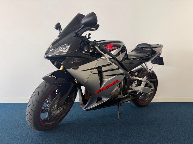 honda - cbr-600-rr