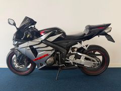 Honda Sport CBR 600 RR PC37 Facelift Black - Zilver - Edition 2005 occasion – foto 13 van 22