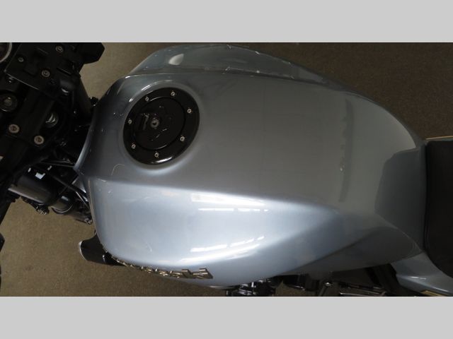 kawasaki - zrx-1100