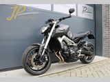 YAMAHA MT 09