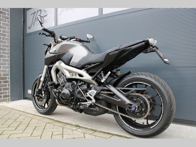 yamaha - mt-09