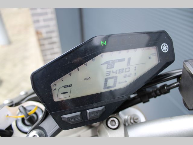 yamaha - mt-09
