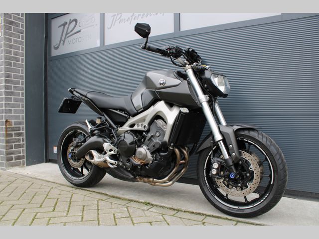 yamaha - mt-09