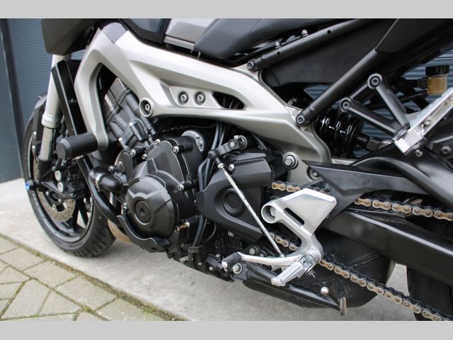 yamaha - mt-09