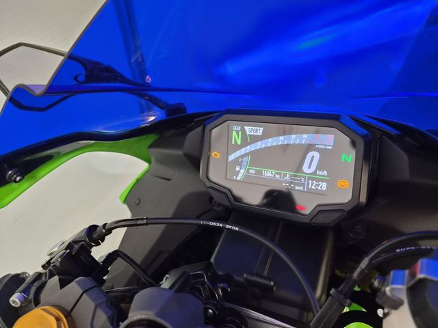 kawasaki - ninja-zx-6r
