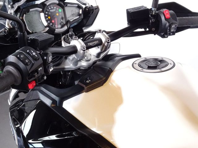 triumph - tiger-1200-xrx