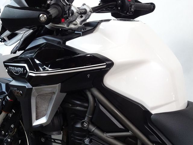triumph - tiger-1200-xrx