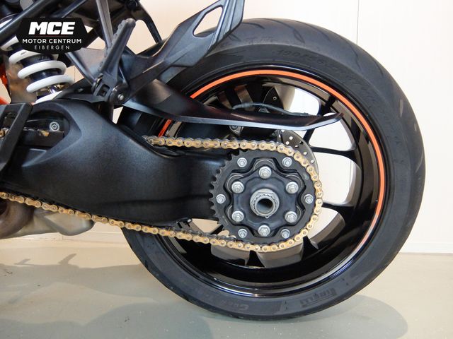 ktm - 1290-super-duke-gt