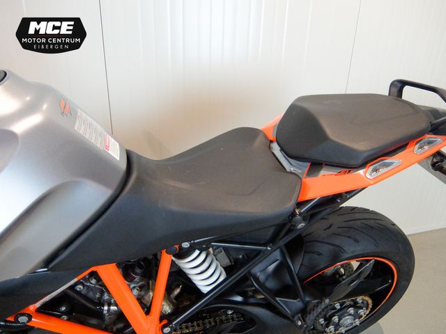 ktm - 1290-super-duke-gt