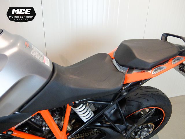 ktm - 1290-super-duke-gt