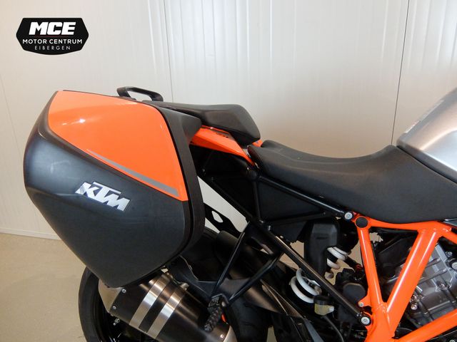 ktm - 1290-super-duke-gt