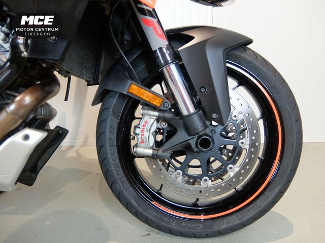 ktm - 1290-super-duke-gt