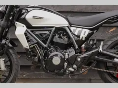 Ducati Scrambler Icon 2024 occasion – foto 18 van 25