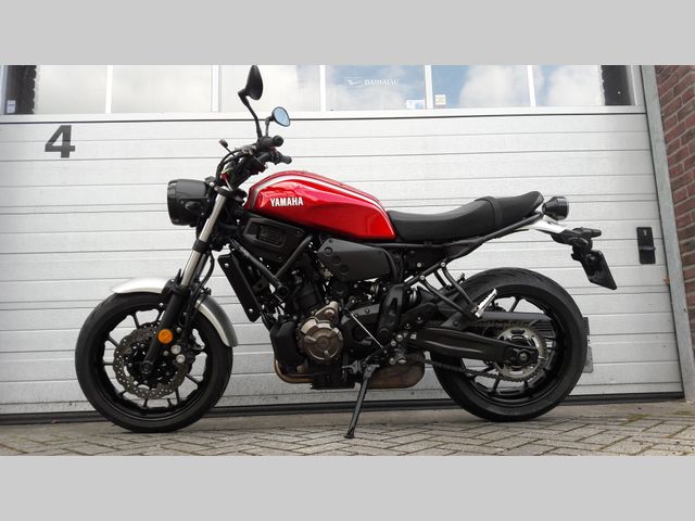 yamaha - xsr-700-abs