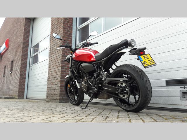 yamaha - xsr-700-abs