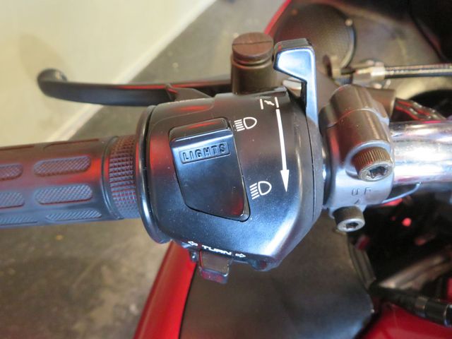 honda - nt-650-v-deauville