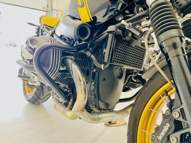 bmw - r-nine-t-urban-gs-40-years-gs-edition