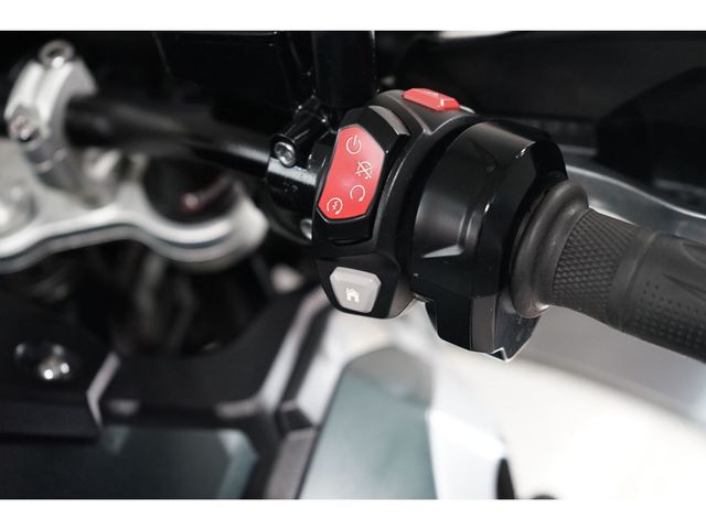 triumph - tiger-1200-xca