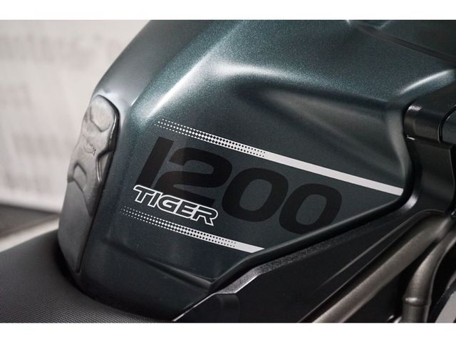 triumph - tiger-1200-xca