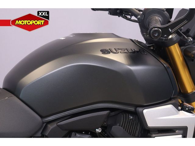 suzuki - gsx-8t