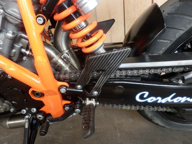 ktm - 990-super-duke-r