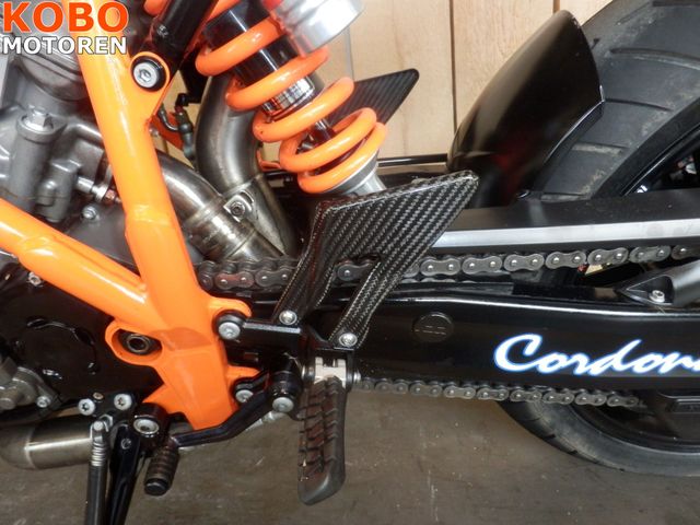 ktm - 990-super-duke-r